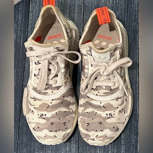 Adidas NMD R1 Camo Pack Sneakers - Picture 5 of 10